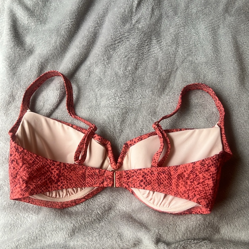 bikini top - Picture 2 of 3